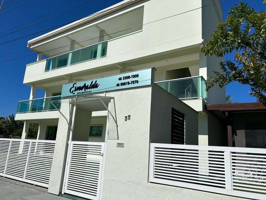 Residencial Esmeralda-Vista Ao Mar Palhoca Ngoại thất bức ảnh